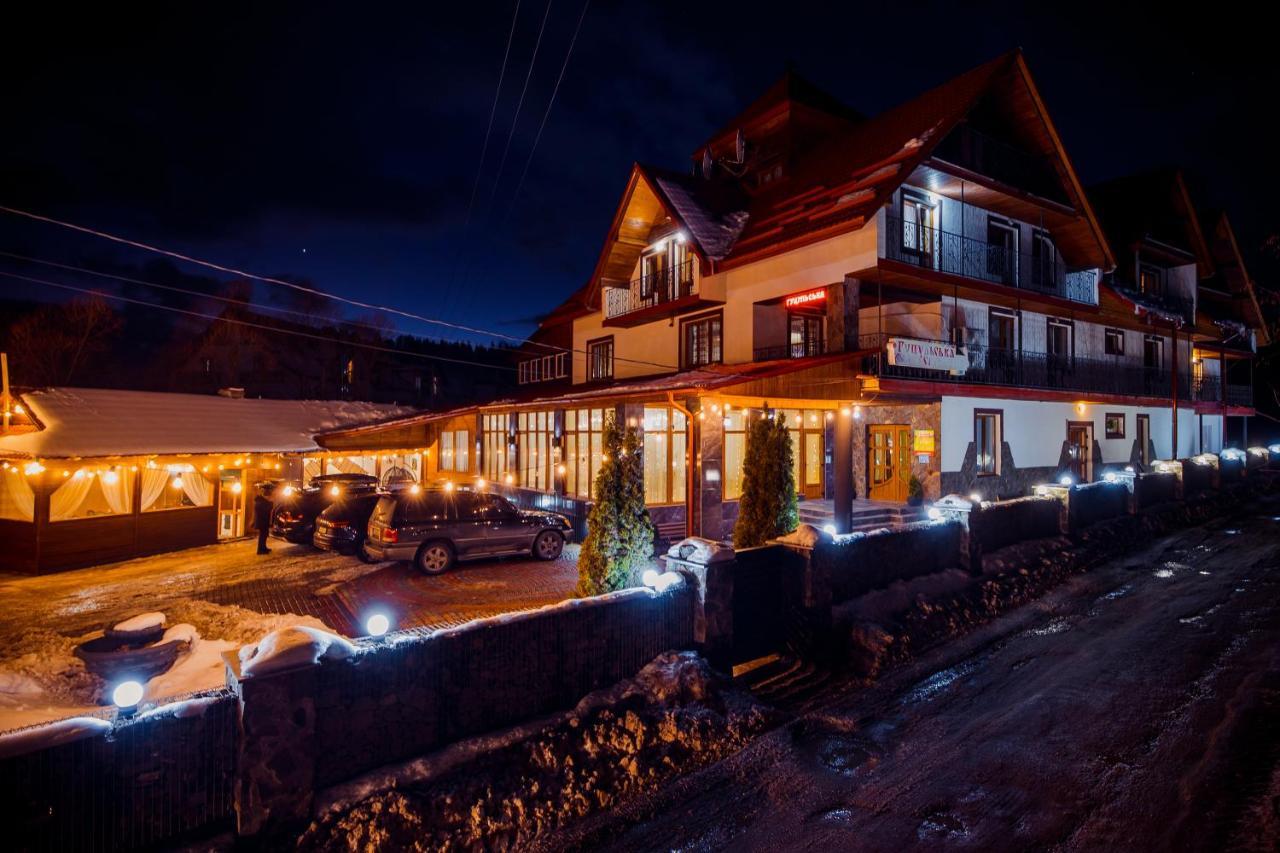 Guculska Svitlica Hotel Bukovel Exterior photo